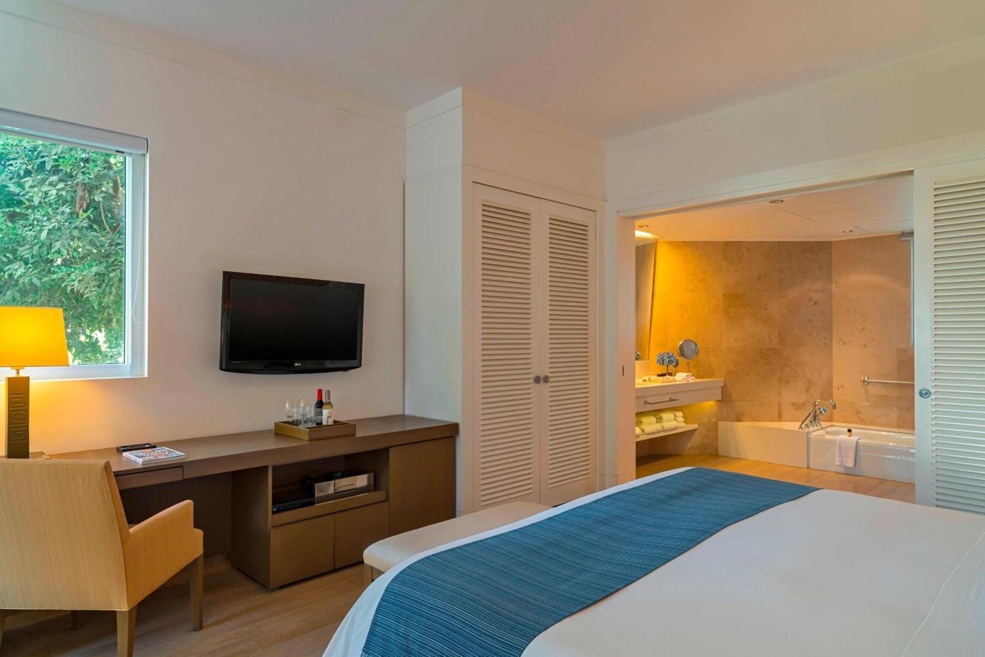 Hotel Paracas, A Luxury Collection Resort, Paracas Exterior foto A bedroom at the hotel